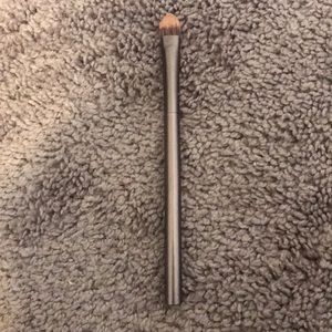 Concealer brush